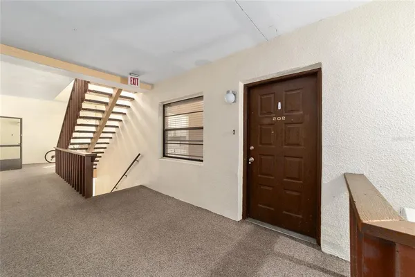 $1,300 | 3401 East Fort King Street, Unit 202, Ocala, FL 34470