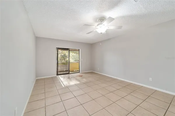$1,300 | 3401 East Fort King Street, Unit 202, Ocala, FL 34470