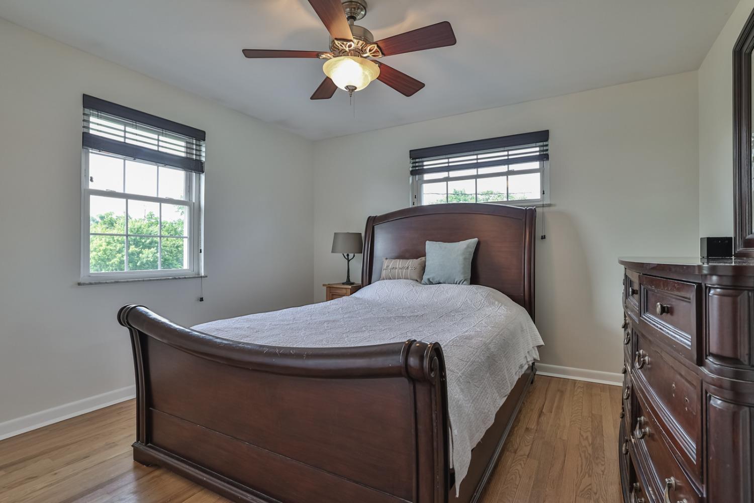 6454 Hayes Road Cincinnati, OH 45248 - Photo 16 of 42