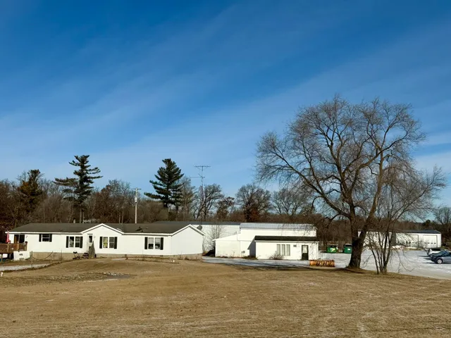 $449,900 | 22990 Highway 21, Tomah, WI 54660