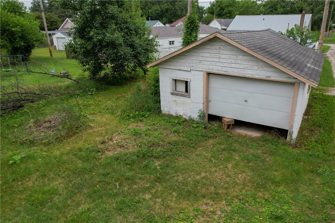 217 Oak Street Georgetown, IL 61846 - Photo 5 of 8
