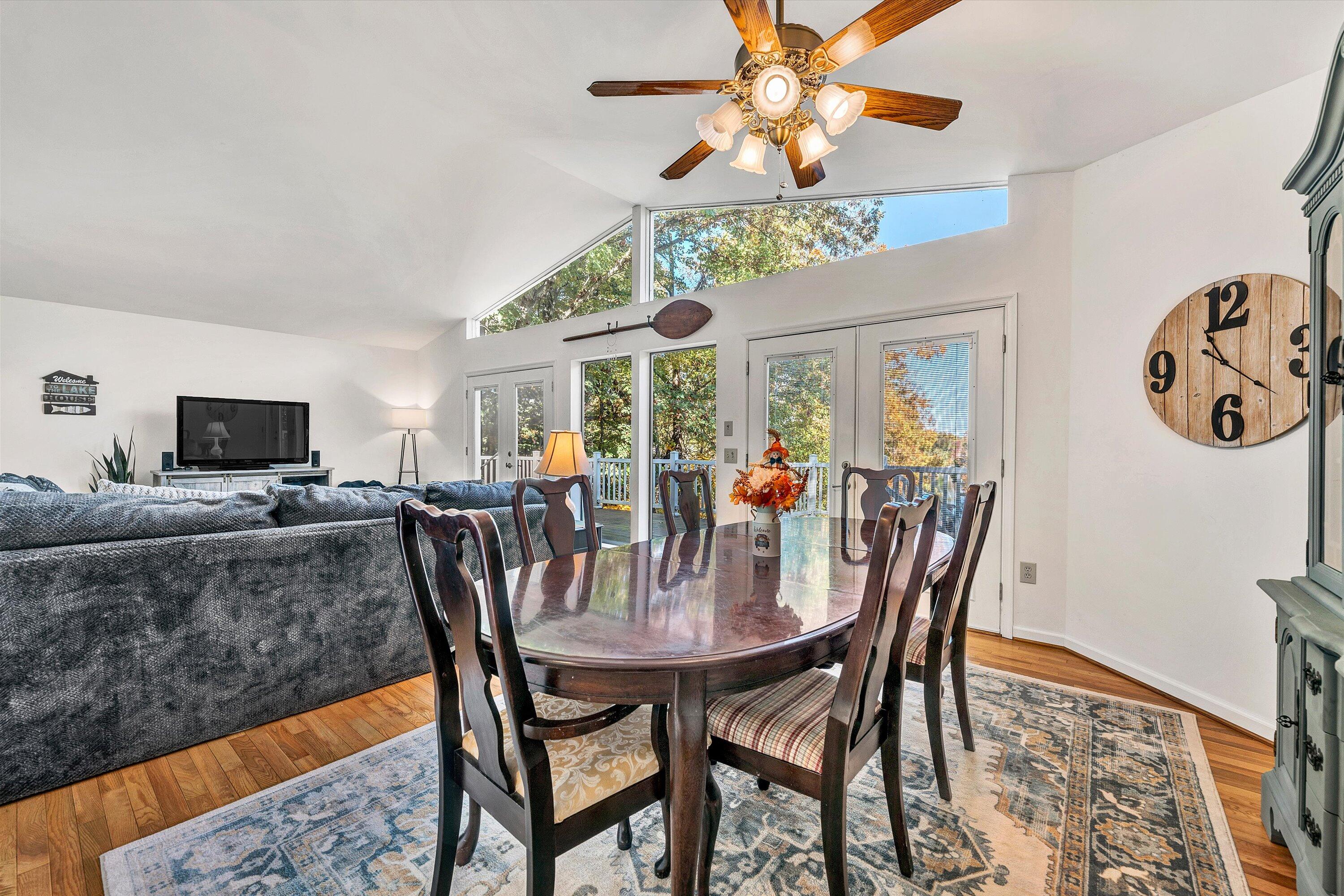 6409 Scruggs Road Moneta, VA 24121 - Photo 8 of 49 08-102820240062