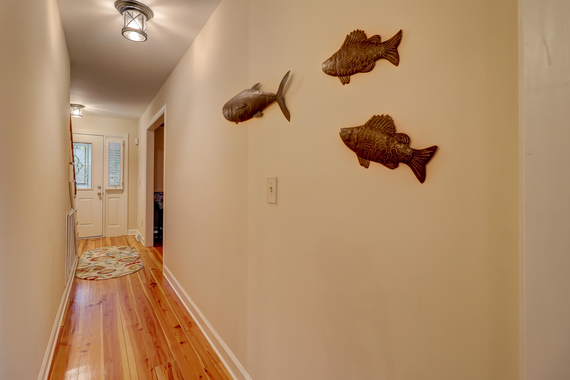 7797 Seafield Road Meggett, SC 29449 - Photo 11 of 91 7797 Seafield Rd_LuxImg_0110