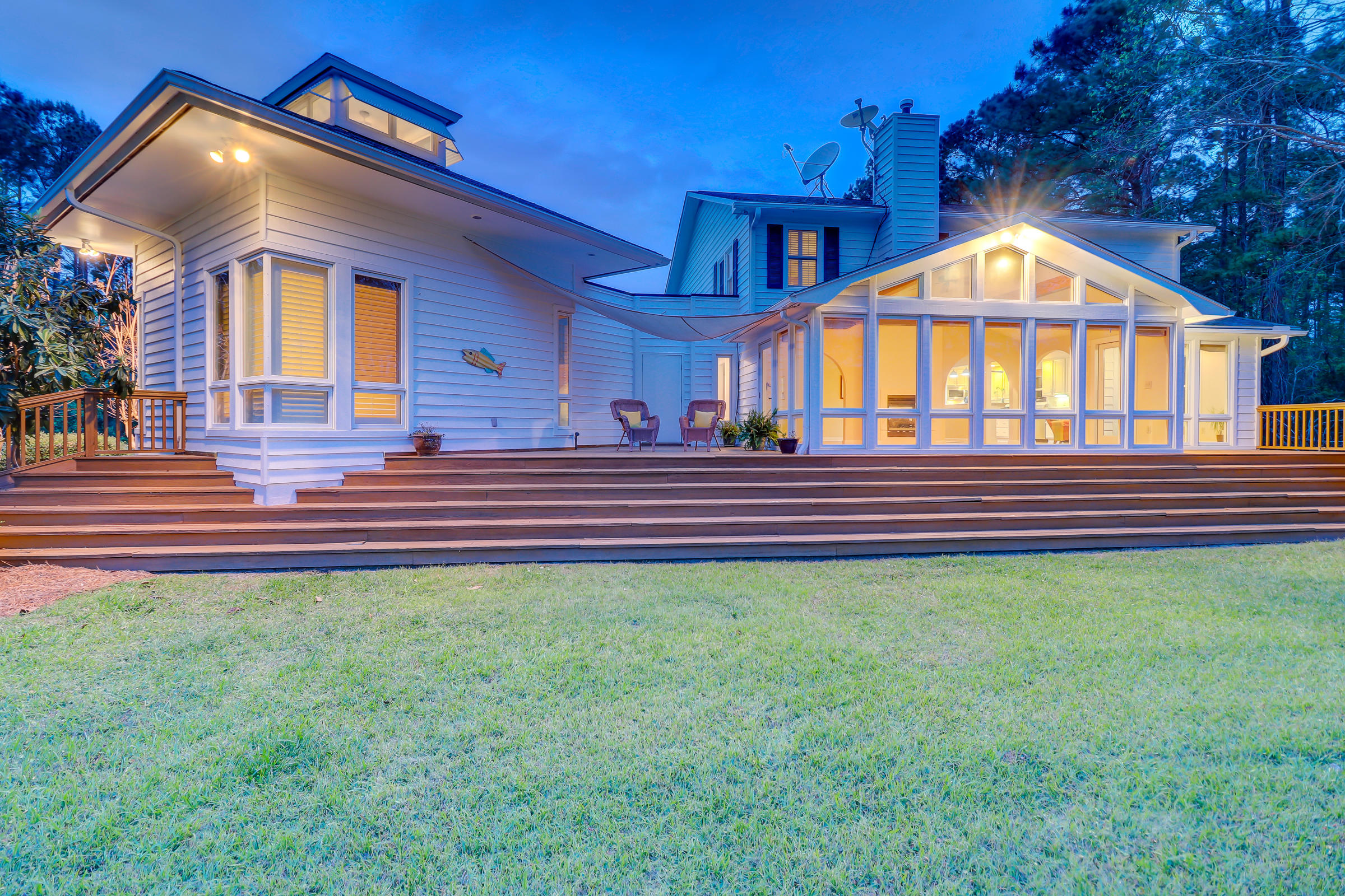 7797 Seafield Road Meggett, SC 29449 - Photo 38 of 91 7797 Seafield Rd_LuxImg_0118