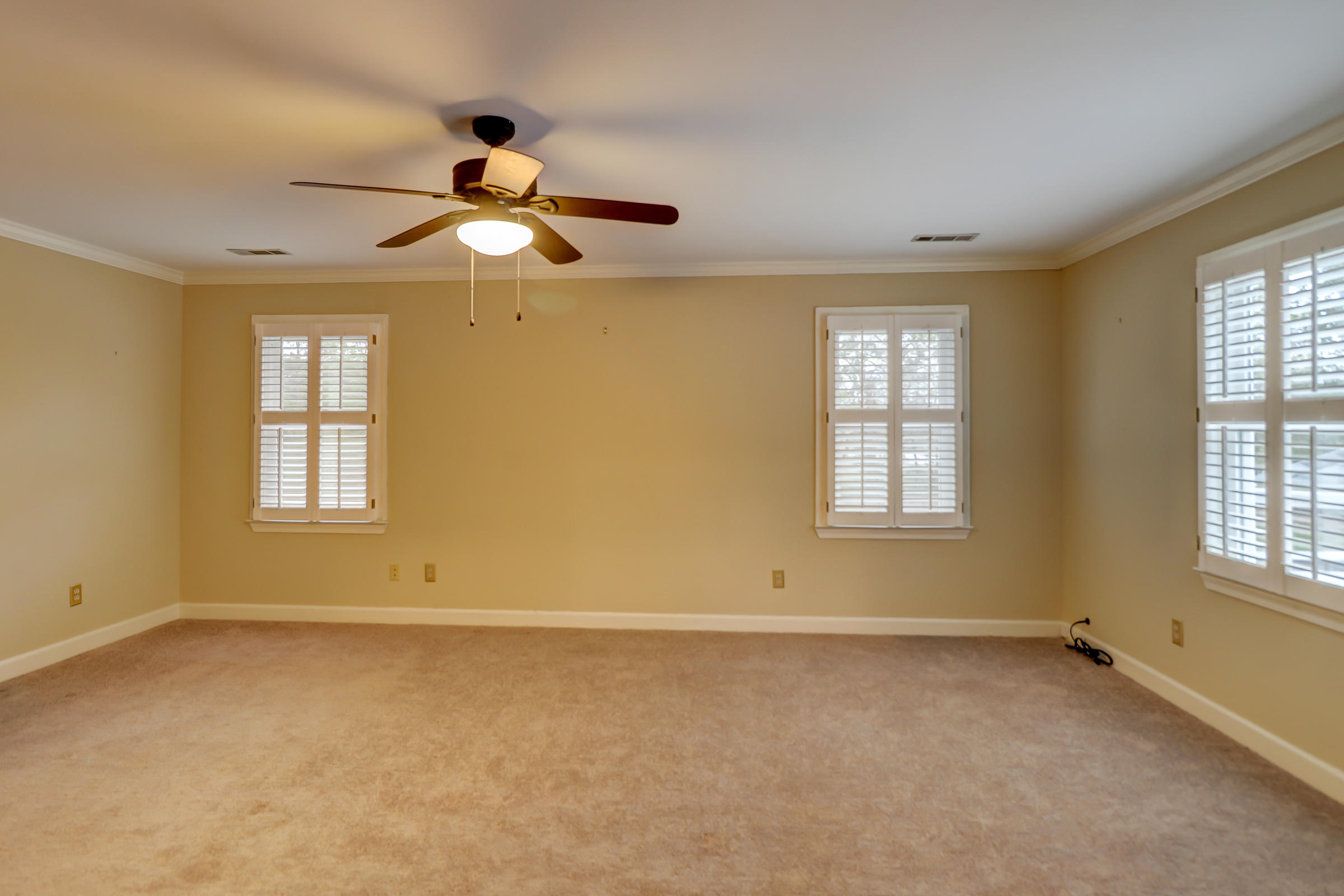 7797 Seafield Road Meggett, SC 29449 - Photo 44 of 91 7797 Seafield Rd_LuxImg_0093