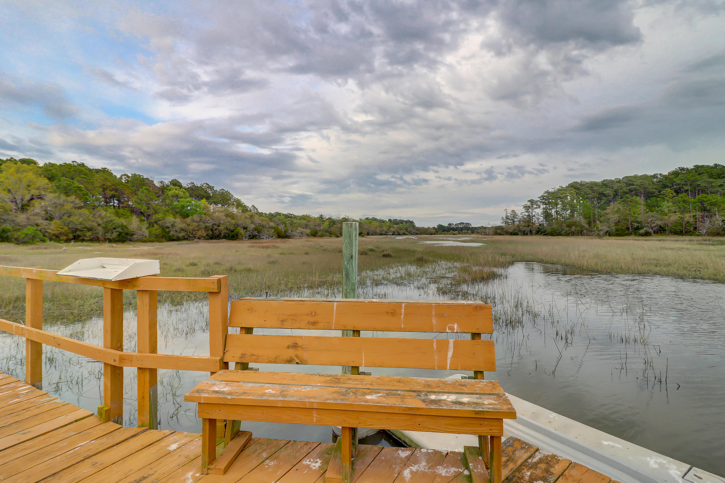 7797 Seafield Road Meggett, SC 29449 - Photo 56 of 91 7797 Seafield Rd_LuxImg_0065