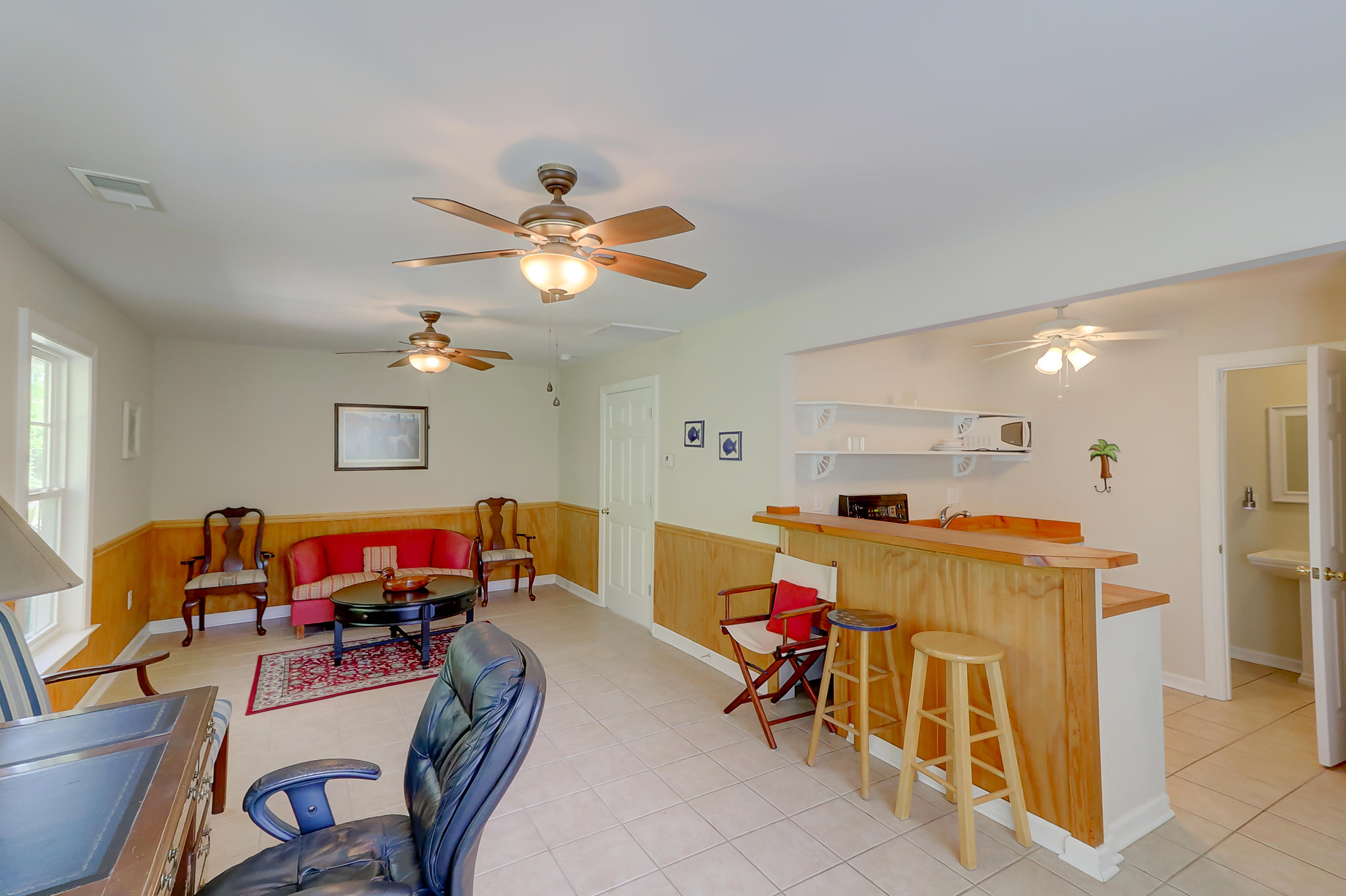 7797 Seafield Road Meggett, SC 29449 - Photo 68 of 91 7797 Seafield (9)
