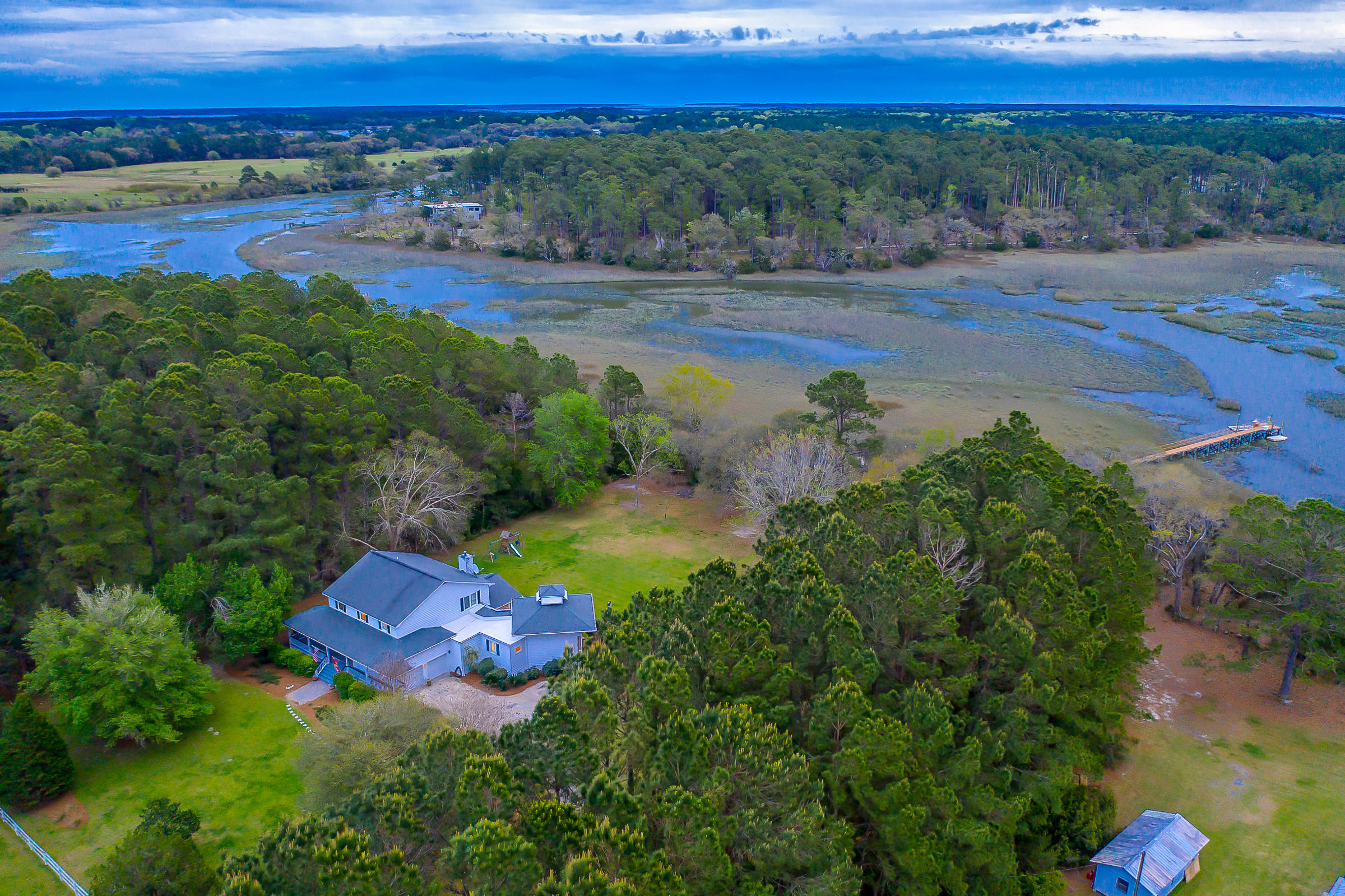 7797 Seafield Road Meggett, SC 29449 - Photo 84 of 91 7797 Seafield Rd_LuxImg_1019