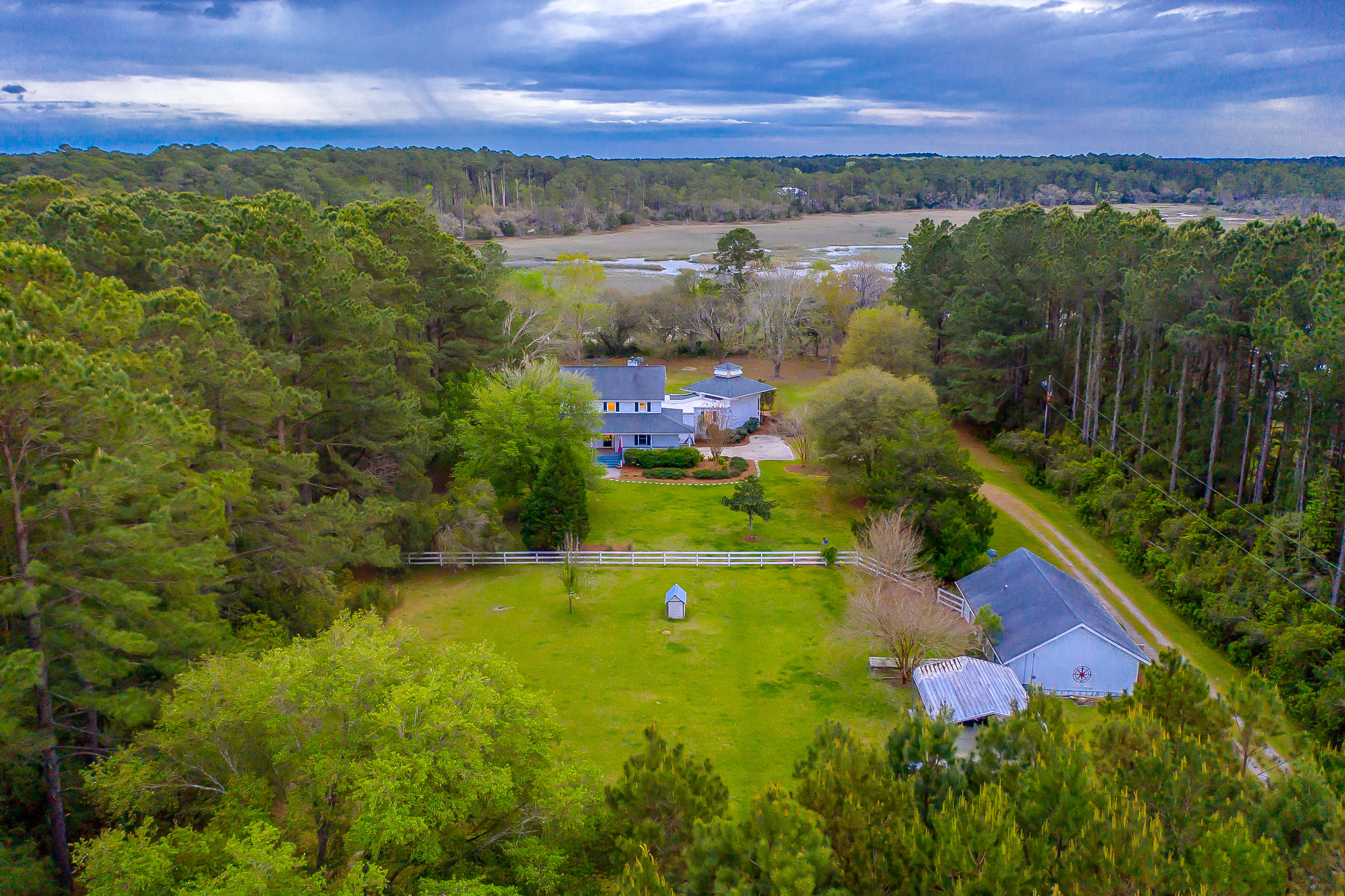 7797 Seafield Road Meggett, SC 29449 - Photo 89 of 91 7797 Seafield Rd_LuxImg_1022