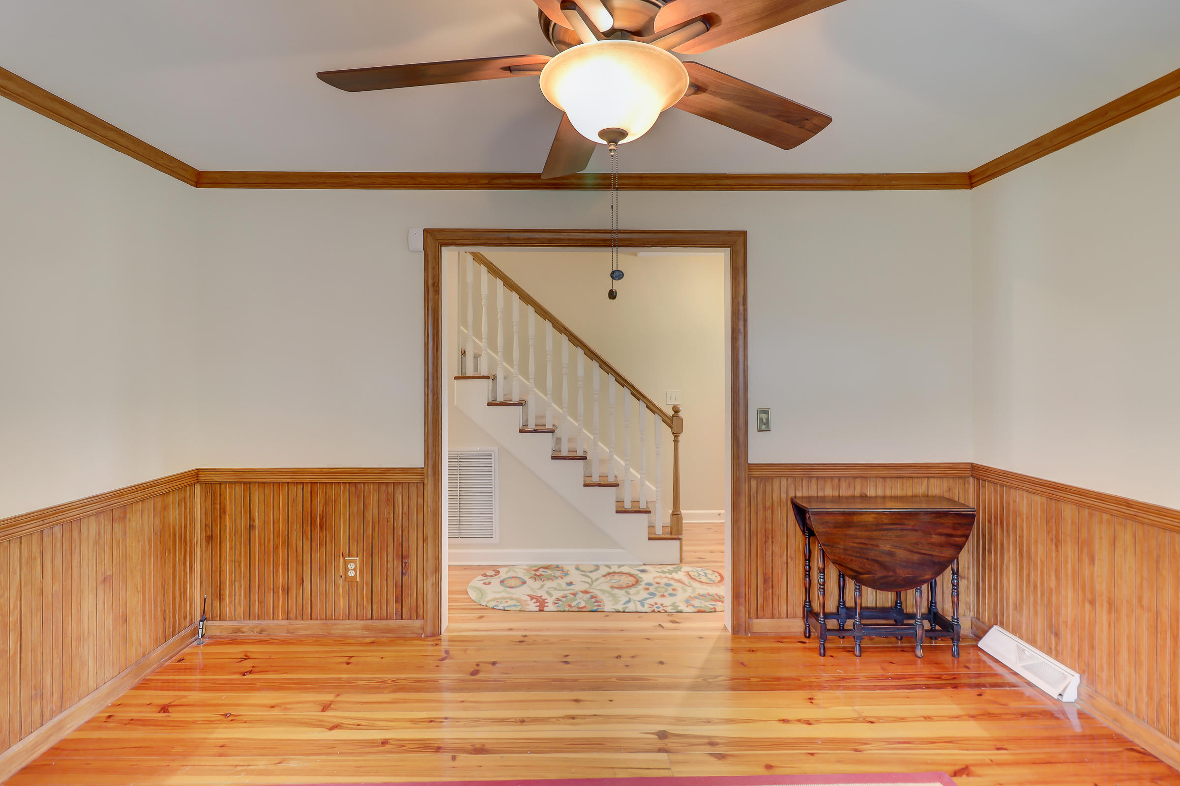 7797 Seafield Road Meggett, SC 29449 - Photo 10 of 91 7797 Seafield Rd_LuxImg_0011