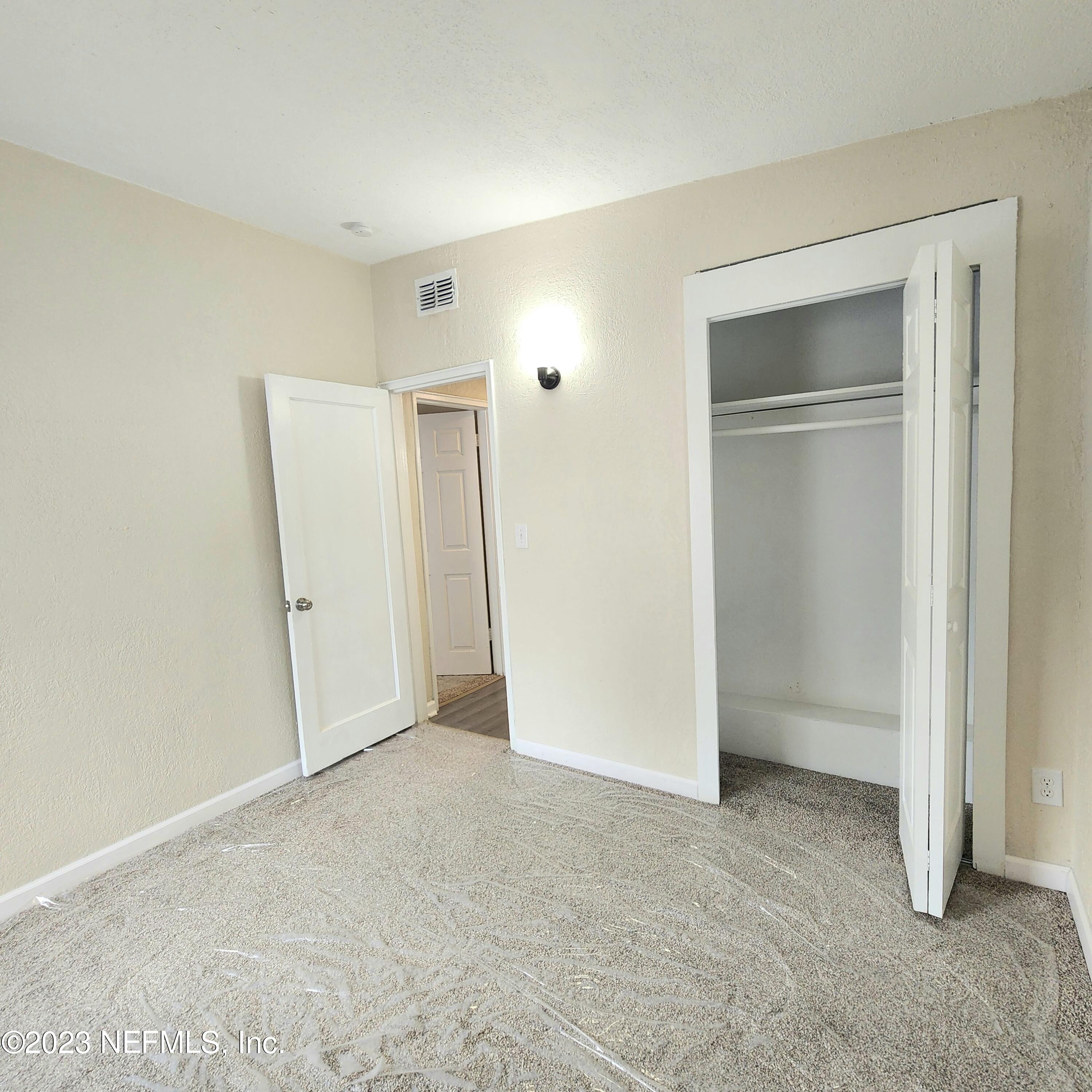 5821 Geranium Road Jacksonville, FL 32209 - Photo 12 of 18 20230908_162150
