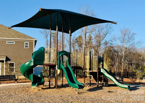 $2,450 | 1940 Highland Park Drive, Charlotte, NC 28269