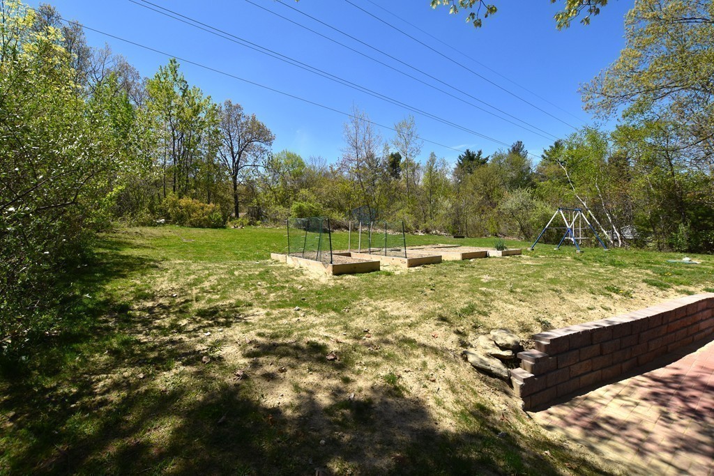 20 Ferncroft Road Leicester, MA 01524 - Photo 16 of 27 Gallery Image 16