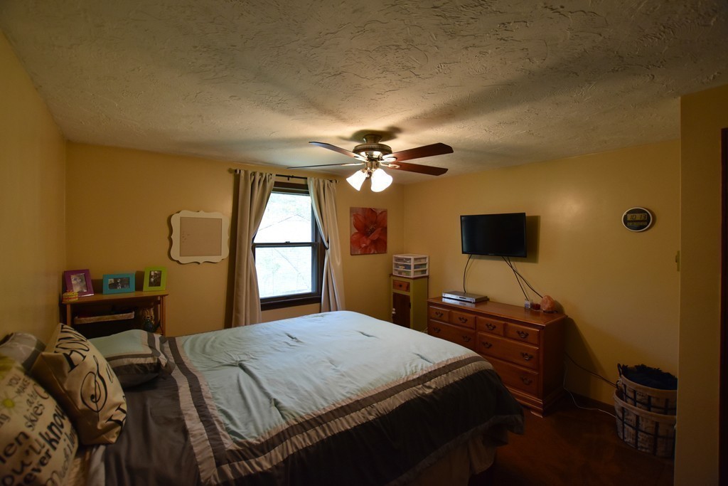20 Ferncroft Road Leicester, MA 01524 - Photo 20 of 27 Gallery Image 20