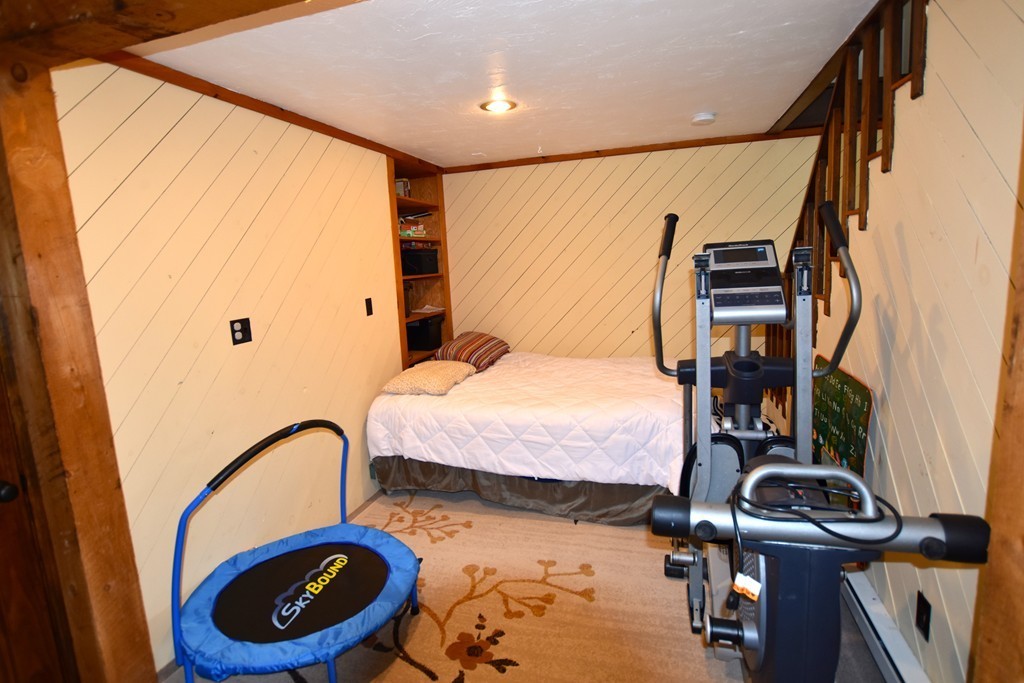 20 Ferncroft Road Leicester, MA 01524 - Photo 26 of 27 Gallery Image 26