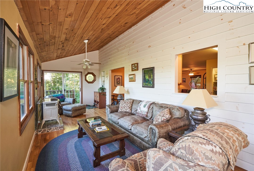 9264 Headwaters Road Lenoir, NC 28645 - Photo 10 of 36 Gallery Image 10