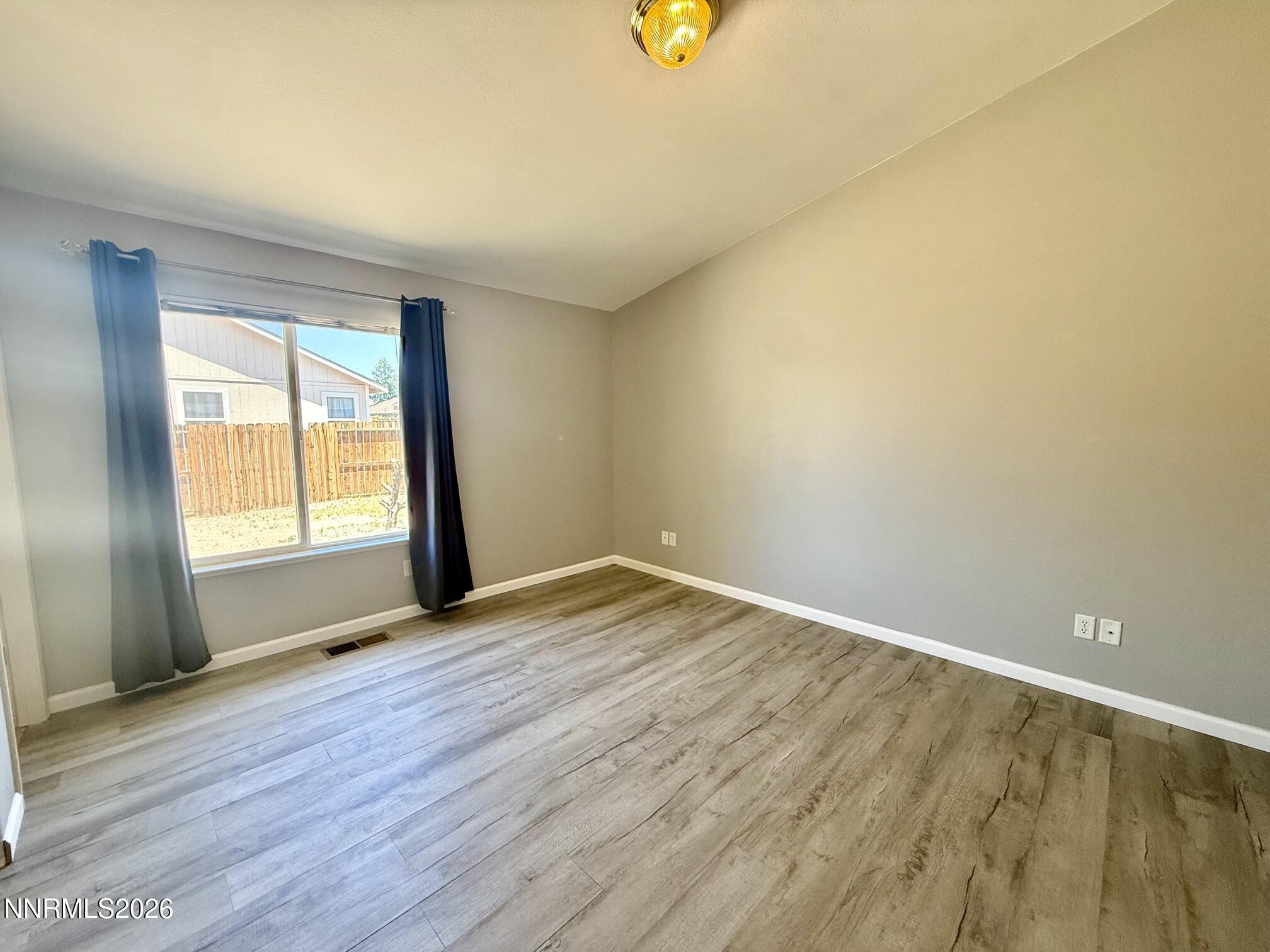 310 Emigrant Way Fernley, NV 89408 - Photo 8 of 16 IMG_7682