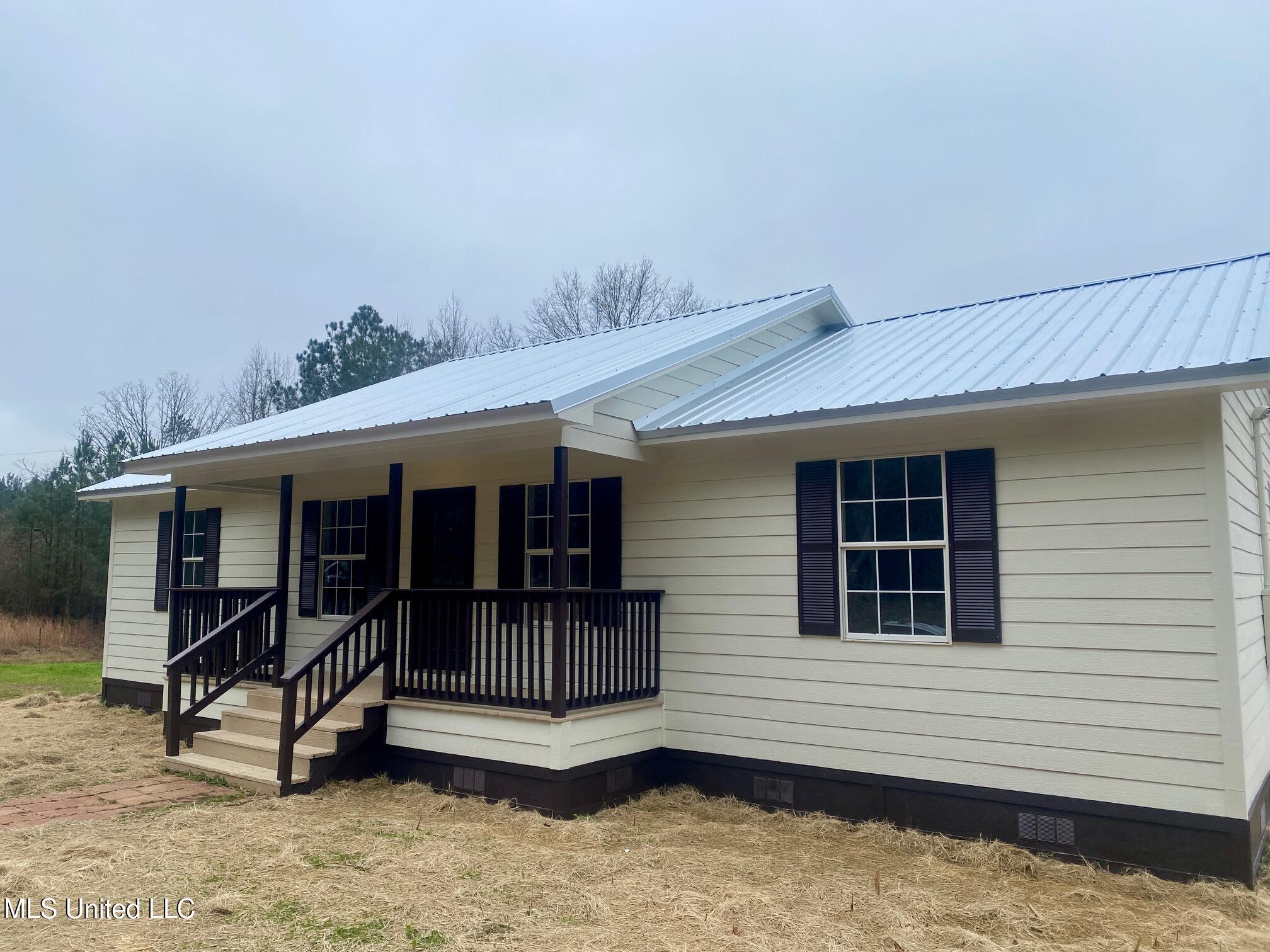 1751 Ealy Road Lena, MS 39094 - Photo 3 of 19 IMG_9241