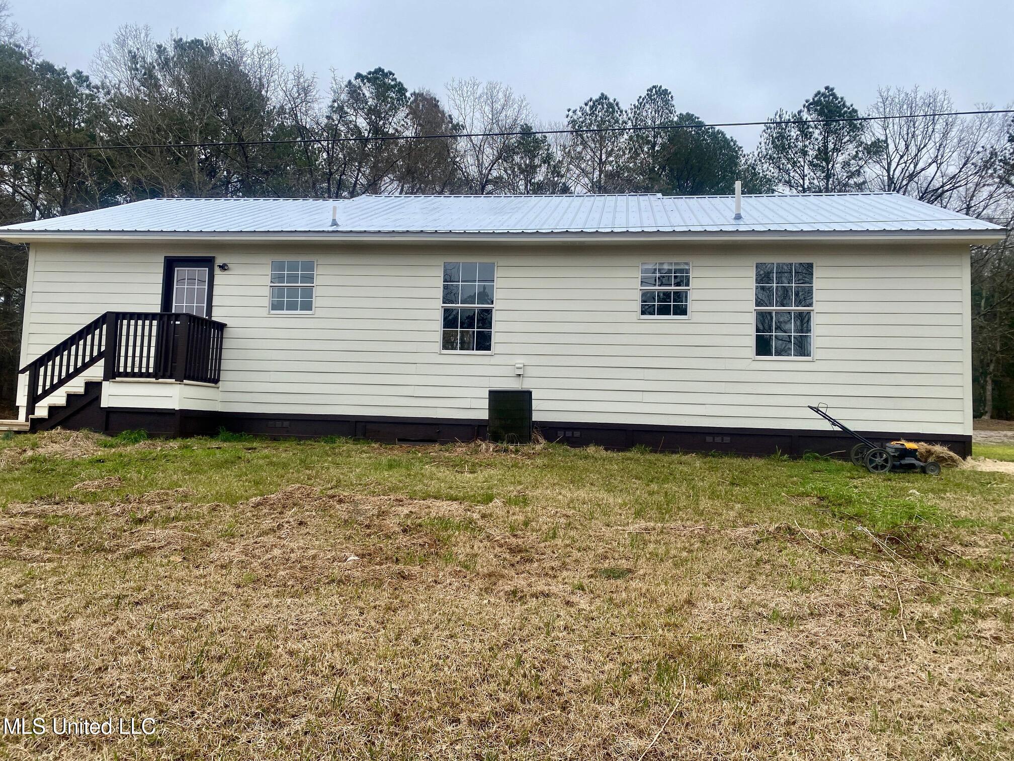 1751 Ealy Road Lena, MS 39094 - Photo 4 of 19 IMG_9260
