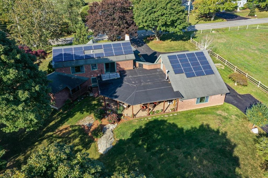 156 Touisset Road Warren, RI 02885 - Photo 44 of 47 Gallery Image 44