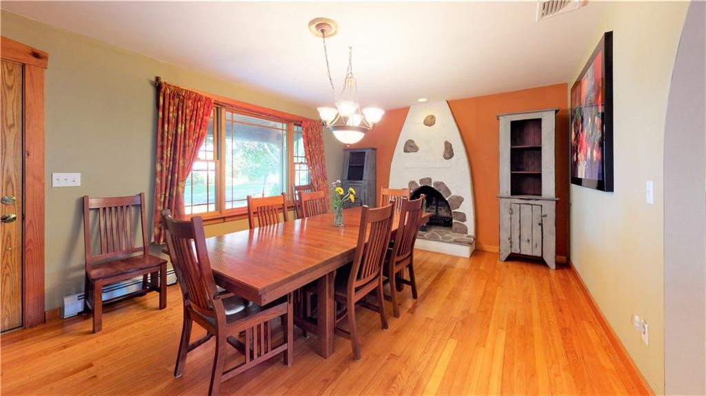 156 Touisset Road Warren, RI 02885 - Photo 8 of 47 Gallery Image 8