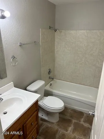 $1,300 | 918 North Stapley Drive, Unit 1, Mesa, AZ 85203
