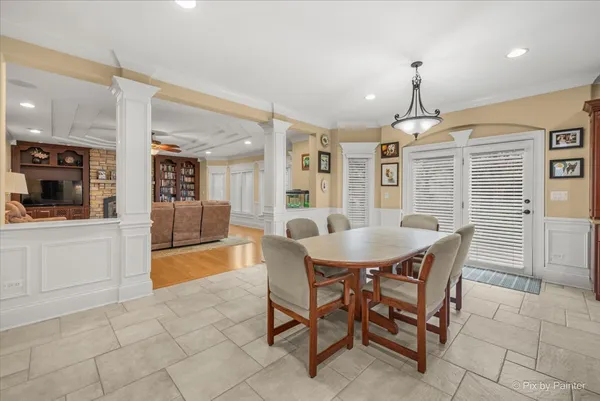 $2,100,000 | 434 West Benton Avenue, Naperville, IL 60540