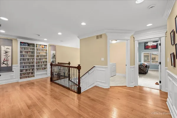 $2,100,000 | 434 West Benton Avenue, Naperville, IL 60540