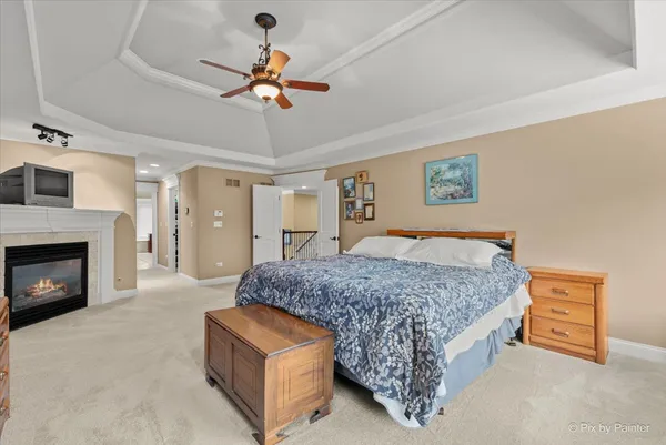 $2,100,000 | 434 West Benton Avenue, Naperville, IL 60540