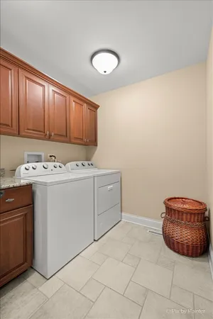 $2,100,000 | 434 West Benton Avenue, Naperville, IL 60540