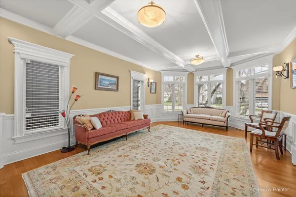 $2,100,000 | 434 West Benton Avenue, Naperville, IL 60540