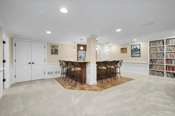 $2,100,000 | 434 West Benton Avenue, Naperville, IL 60540