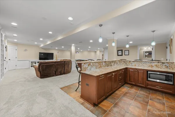 $2,100,000 | 434 West Benton Avenue, Naperville, IL 60540