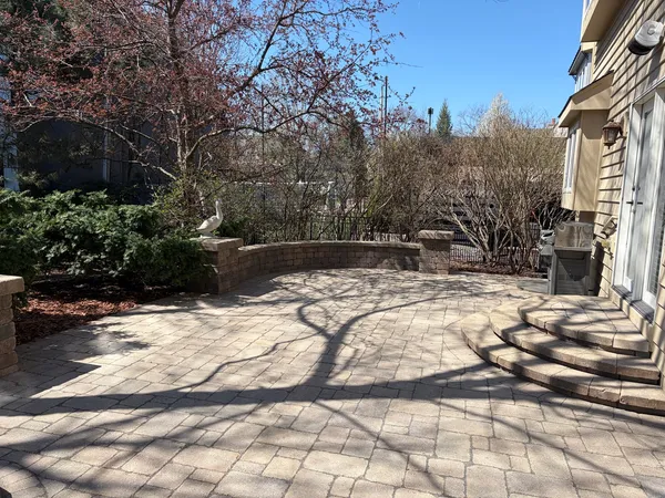 $2,100,000 | 434 West Benton Avenue, Naperville, IL 60540