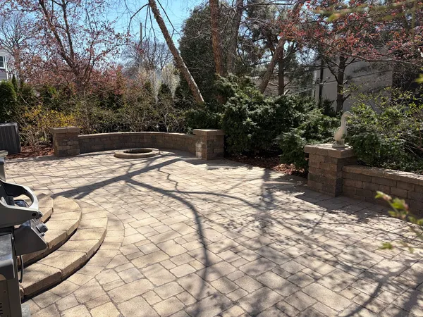 $2,100,000 | 434 West Benton Avenue, Naperville, IL 60540