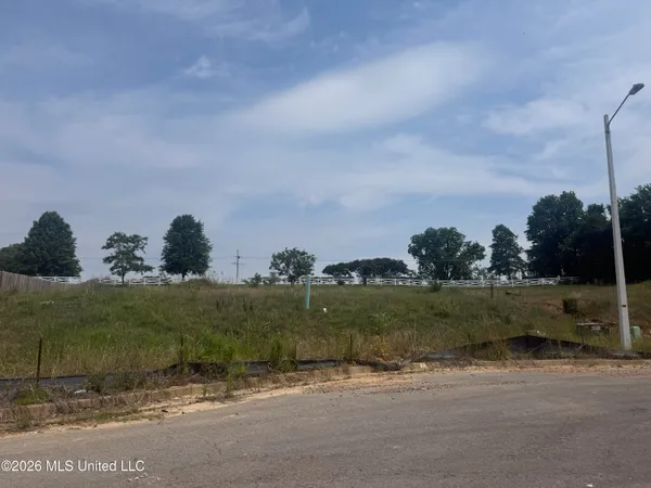 $90,000 | 2572 Beauvior Drive, Hernando, MS 38632