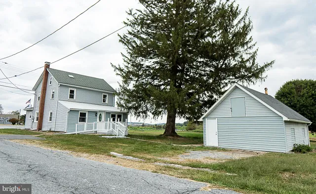 $299,900 | 12 East Mill Street, Myerstown, PA 17067