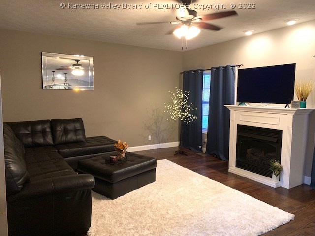 468 Beacon Street Winfield, WV 25213 - Photo 7 of 29 Gallery Image 7