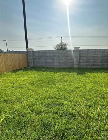 $1,400 | 9211 North 59th Lane, Unit 3, Mission, TX 78573