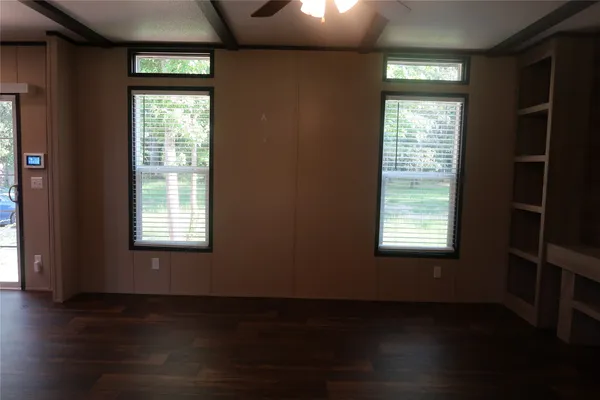 $1,500 | 16338 Crockett Bend Drive, Conroe, TX 77303