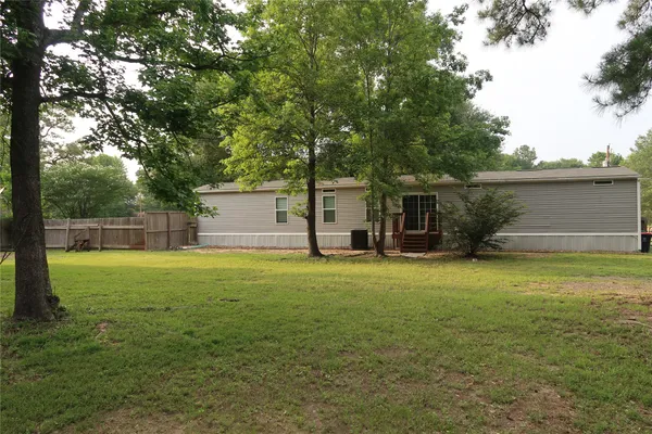 $1,500 | 16338 Crockett Bend Drive, Conroe, TX 77303