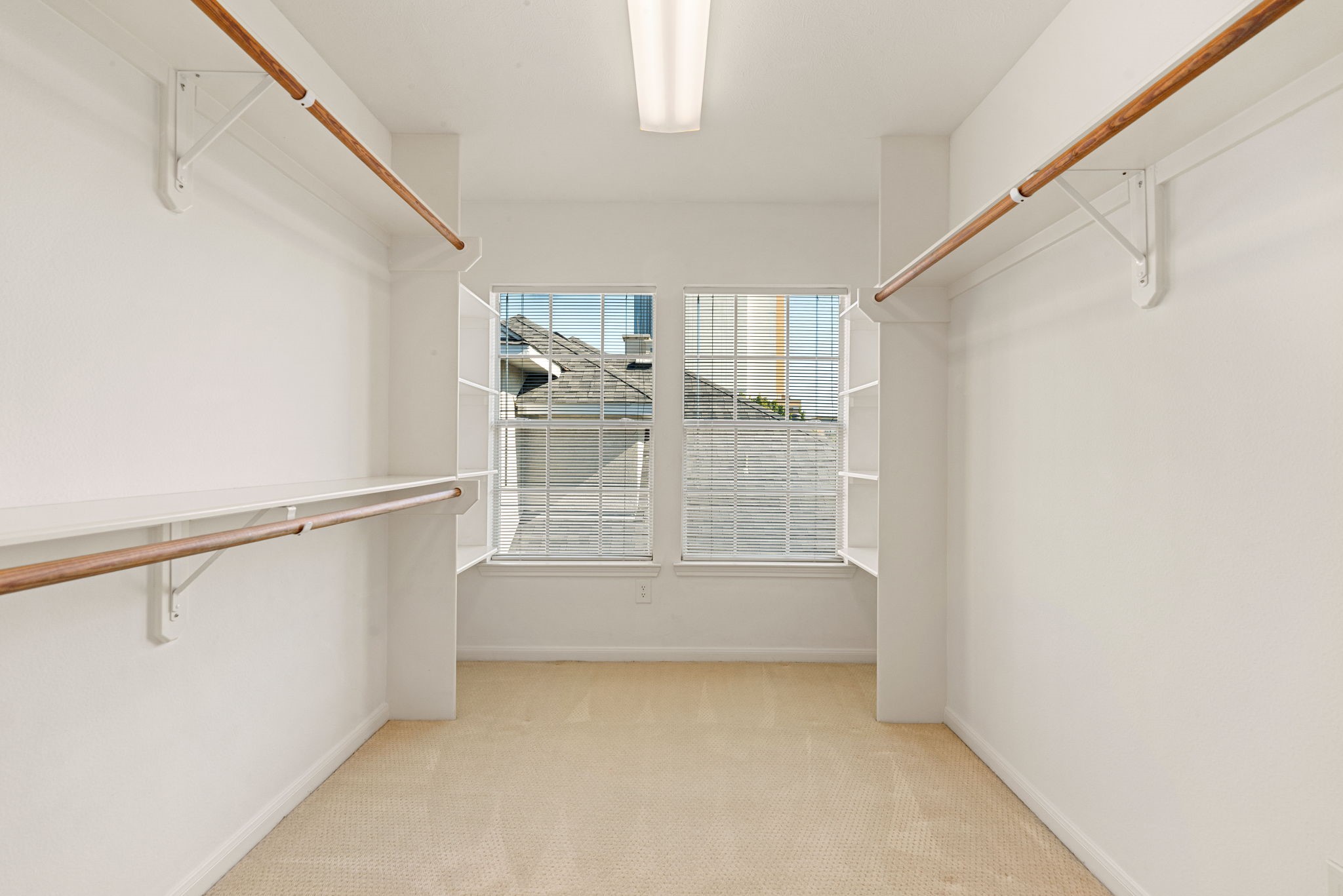5318 Fayette Street Houston, TX 77056 - Photo 28 of 35 a view of an empty room with a window