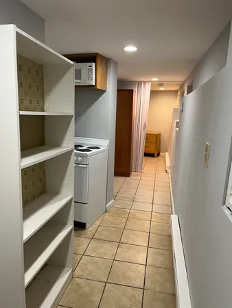 $1,495 | 1397-1399 State Street, Unit B2, New Haven, CT 06511