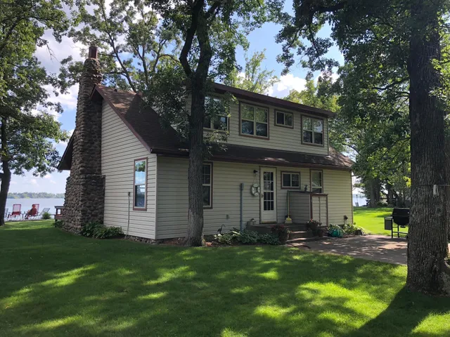 $4,500,000 | 22558 Senns Beach Drive, Detroit Lakes, MN 56501