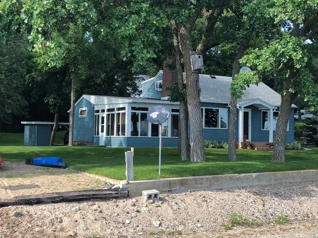 $4,500,000 | 22558 Senns Beach Drive, Detroit Lakes, MN 56501