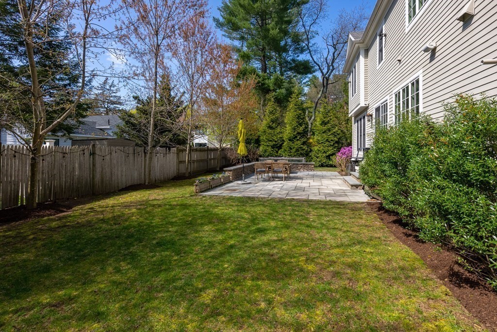 37 Leewood Road Wellesley, MA 02482 - Photo 33 of 34