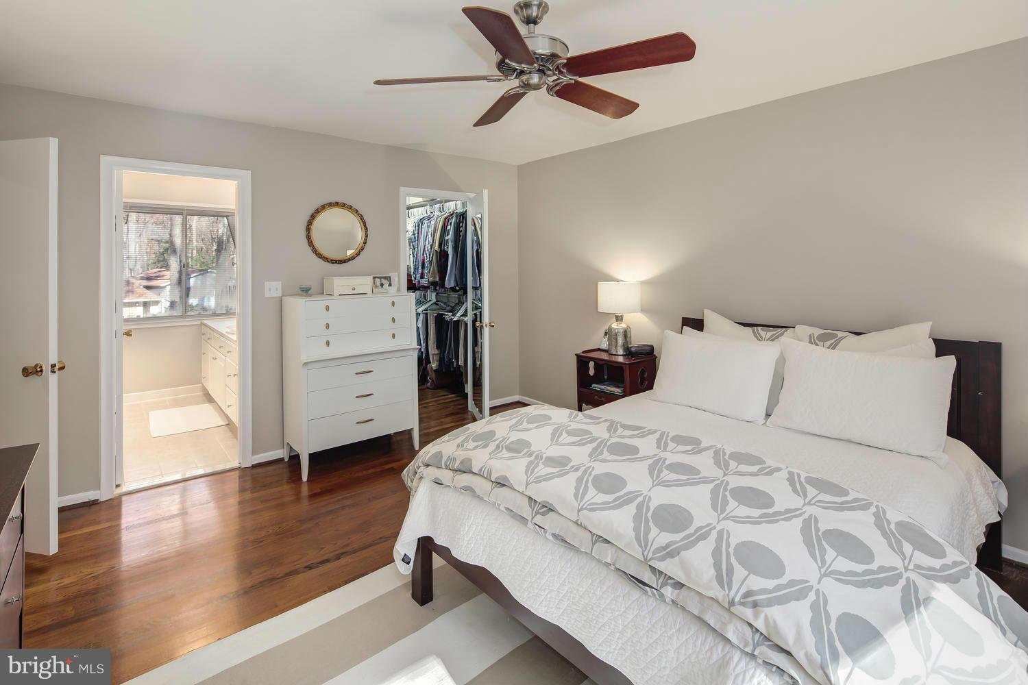2523 Trophy Lane Reston, VA 20191 - Photo 17 of 30 Bedroom (Master)