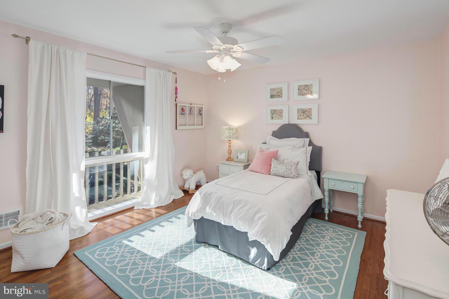 2523 Trophy Lane Reston, VA 20191 - Photo 22 of 30 Bedroom