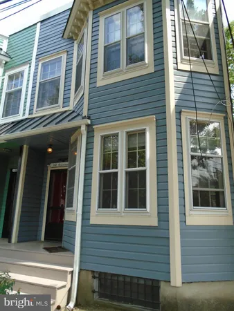 $3,750 | 112 Commerce Street, Alexandria, VA 22314