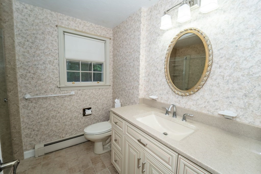 6 Hallick Road Plymouth, MA 02360 - Photo 12 of 25 Gallery Image 12